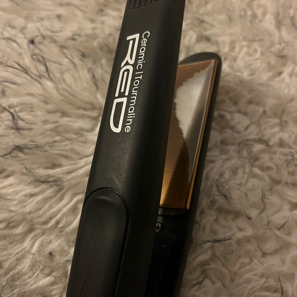 Flat Iron - Picture 5 of 5